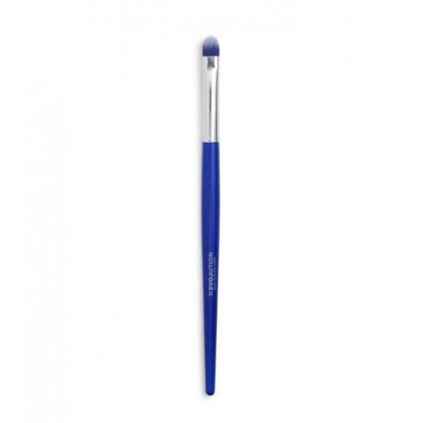 Buy Revolution Relove Brush Queen Flat Crease Eye Brush in Pakistan