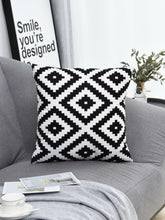 Buy Shein Geometric Pattern Print Cushion Cover in Pakistan