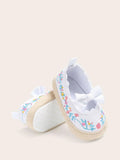Buy SHEIN Baby Girls Floral Embroidered Flats in Pakistan