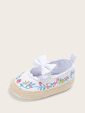 Buy SHEIN Baby Girls Floral Embroidered Flats in Pakistan