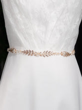 Buy SHEIN 1pc Gold Color Delicate Leaf Shaped Pearl & Crystal Bridal Waist Chain in Pakistan