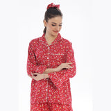 Buy French Red Flowers Linen Pajama Suit with Scrunchie in Pakistan