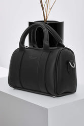 Buy The Handbag Pace Duffle - Balck in Pakistan