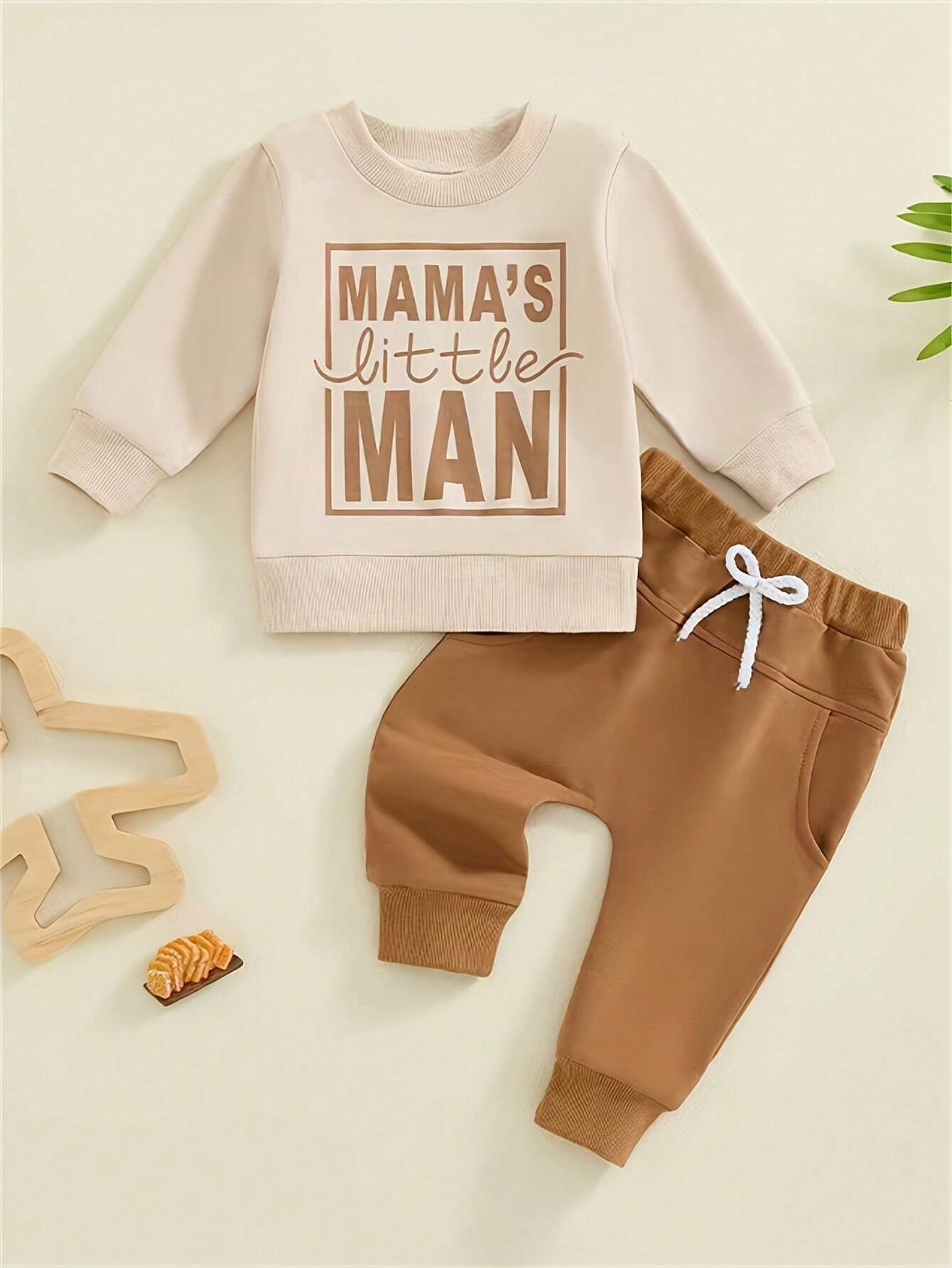 Buy SHEIN 2pcs Baby Boy "Mom's Little Man" Letter Print Long Sleeve Sweatshirt And Pants Sports Suit in Pakistan