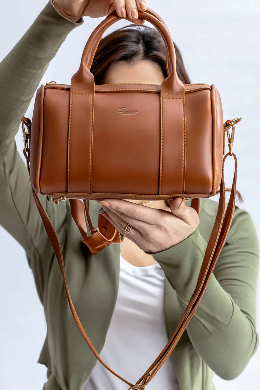 Buy The Handbag Pace Duffle - Caramel in Pakistan