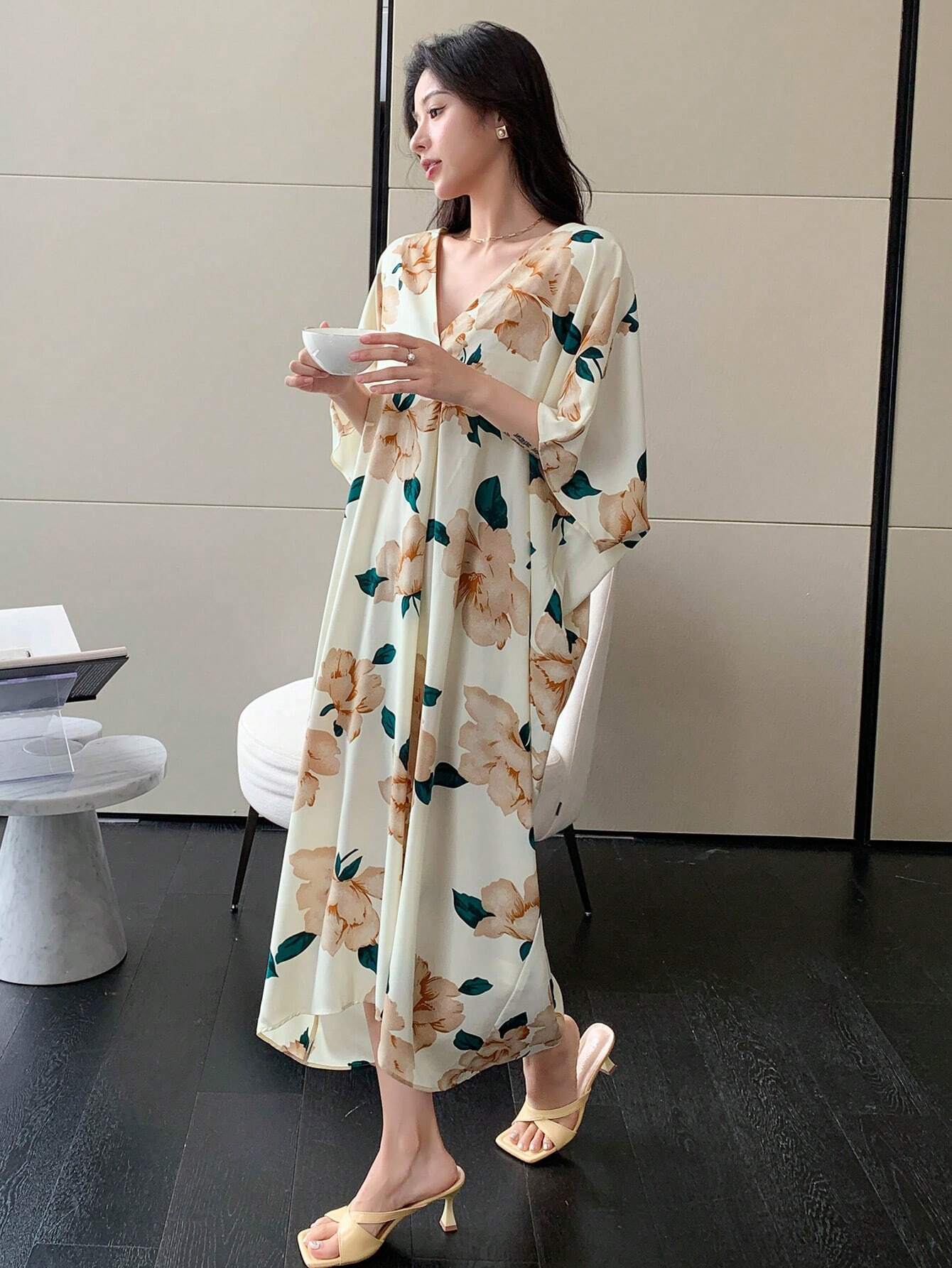 Buy DAZY Floral Print Batwing Sleeve Dress in Pakistan