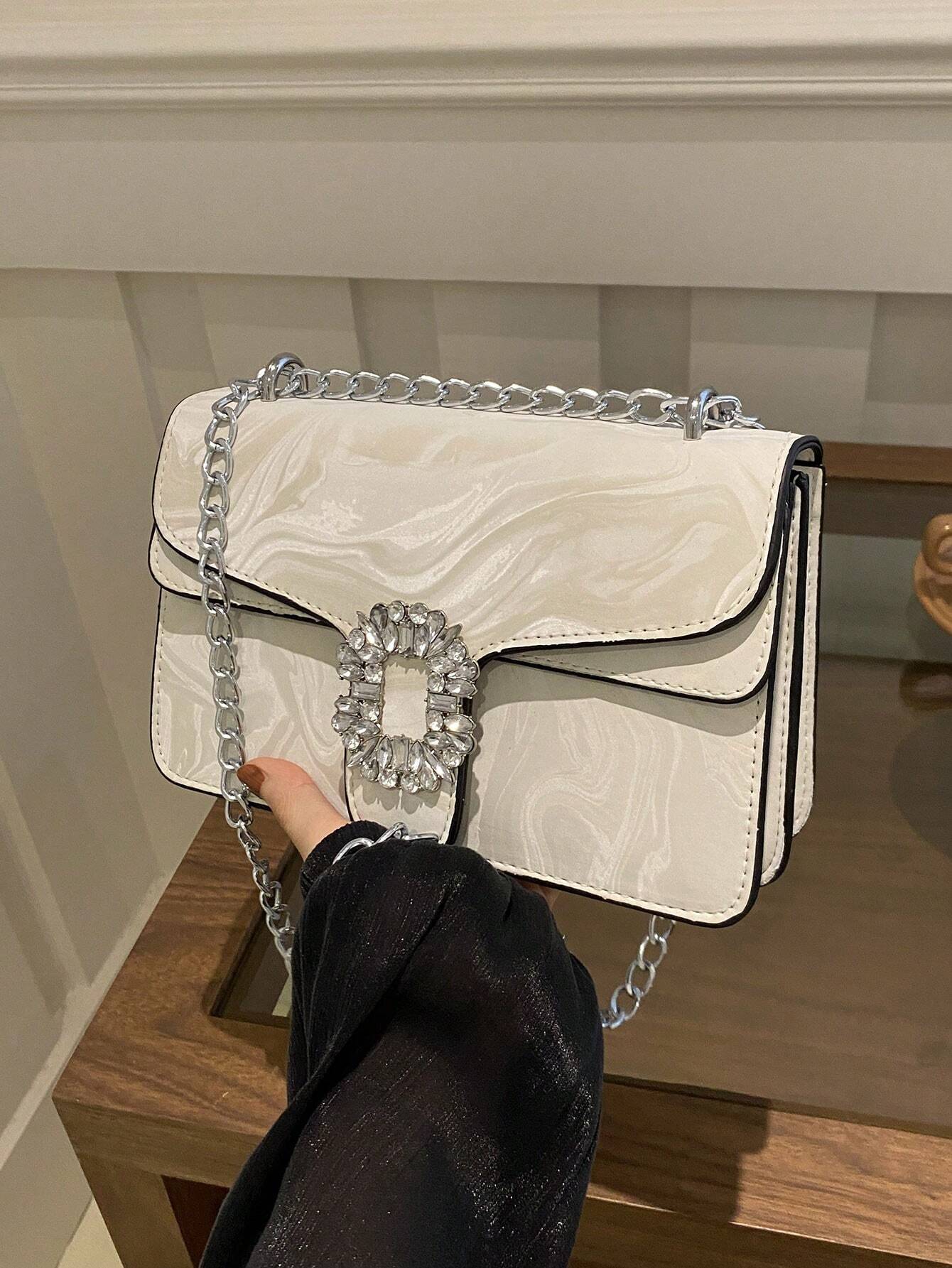 Buy SHEIN Fashionable And Versatile Solid Color PU Shoulder Bag, Casual And Simple Double-Layered Chain Square Bag in Pakistan