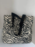 Buy SHEIN Fashionable Black Zebra Striped Zipper Closure Single Shoulder Tote Bag in Pakistan