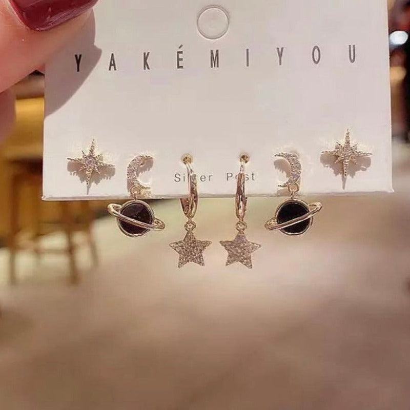 Buy Orb & Gravel Gold Huggie Hoop Set in Pakistan