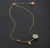 Buy Orb & Gravel Daisy Flower Necklace in Pakistan