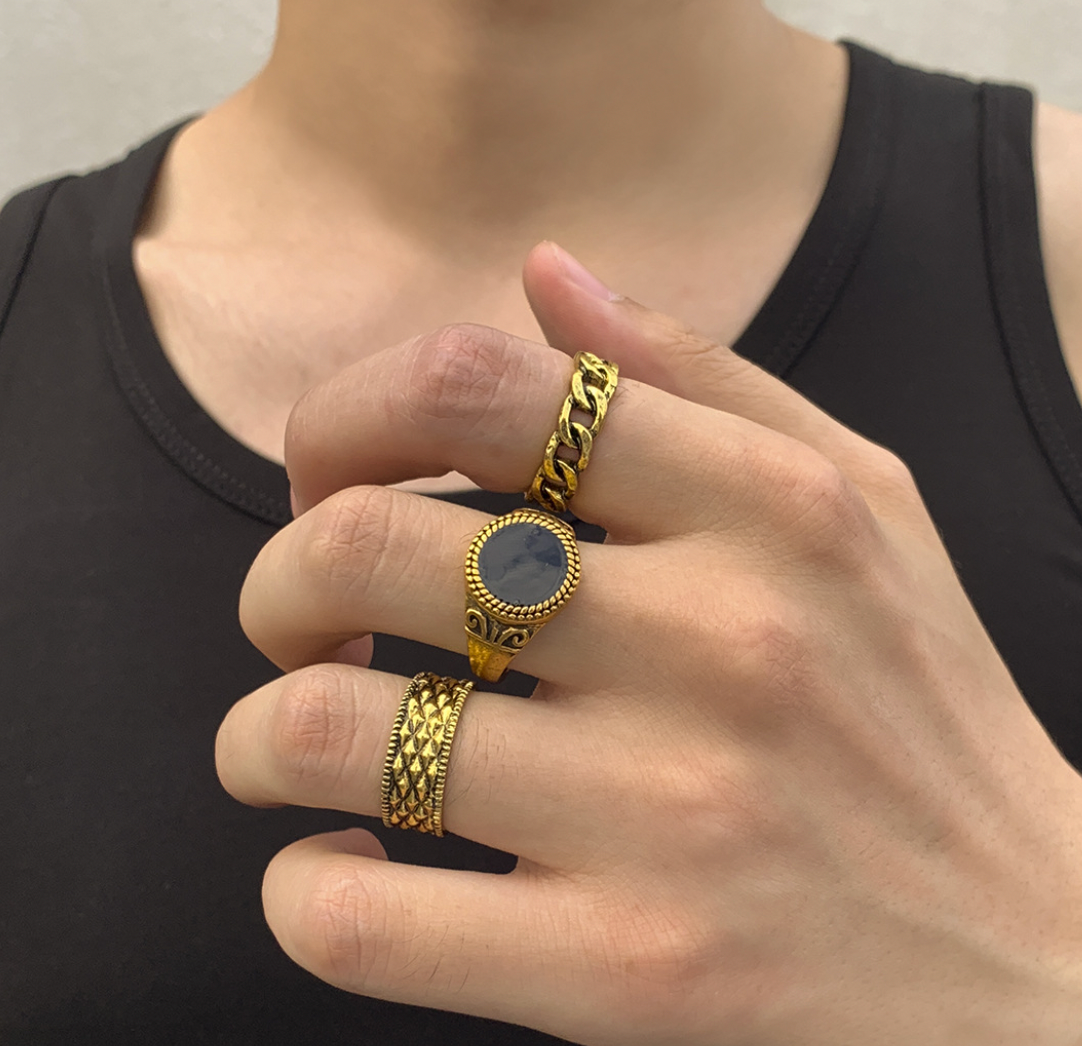 Buy Orb & Gravel Thick Unisex Vintage Ringset Gold in Pakistan