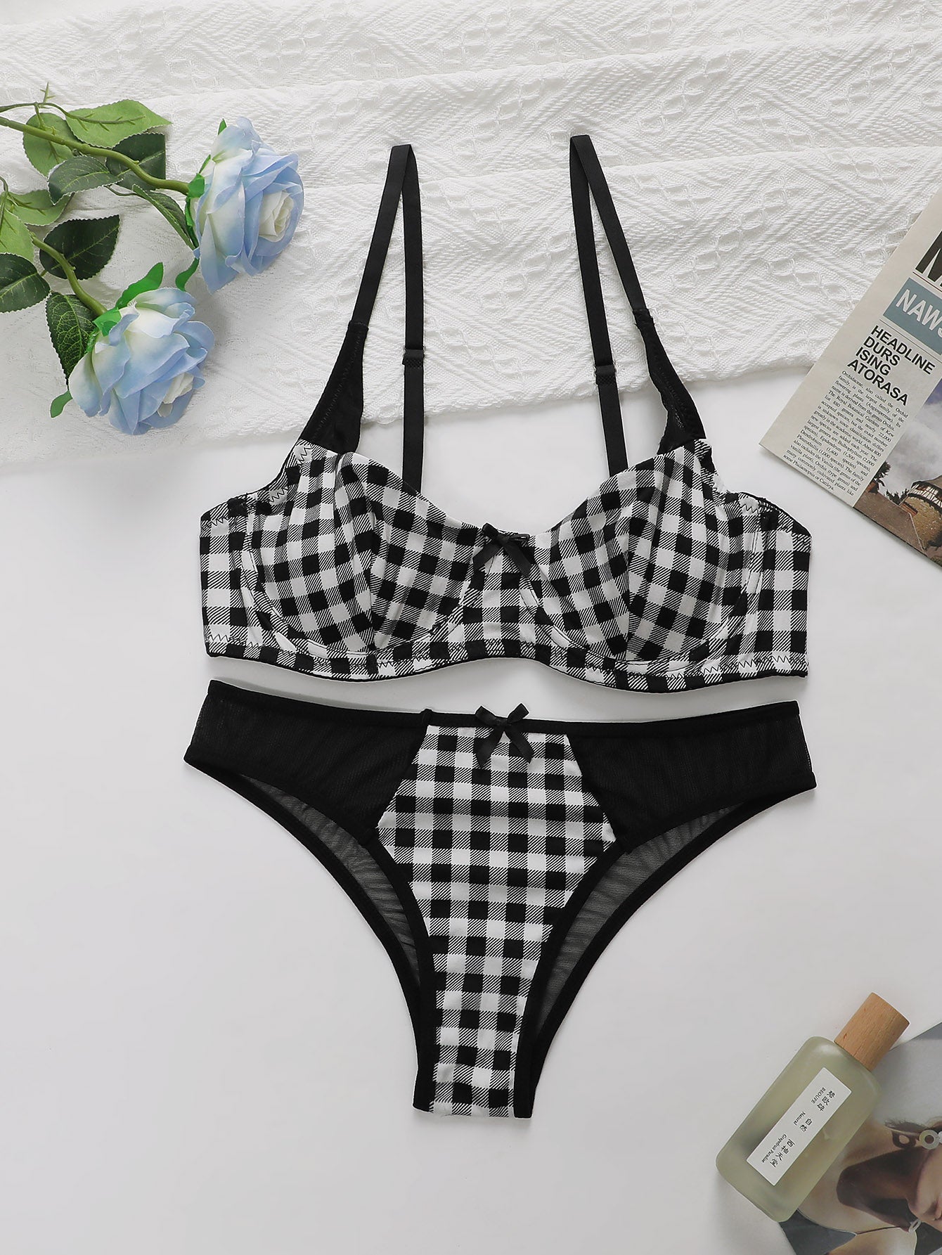 Buy Plaid Check Non Padded Bra and Panty Set in Pakistan