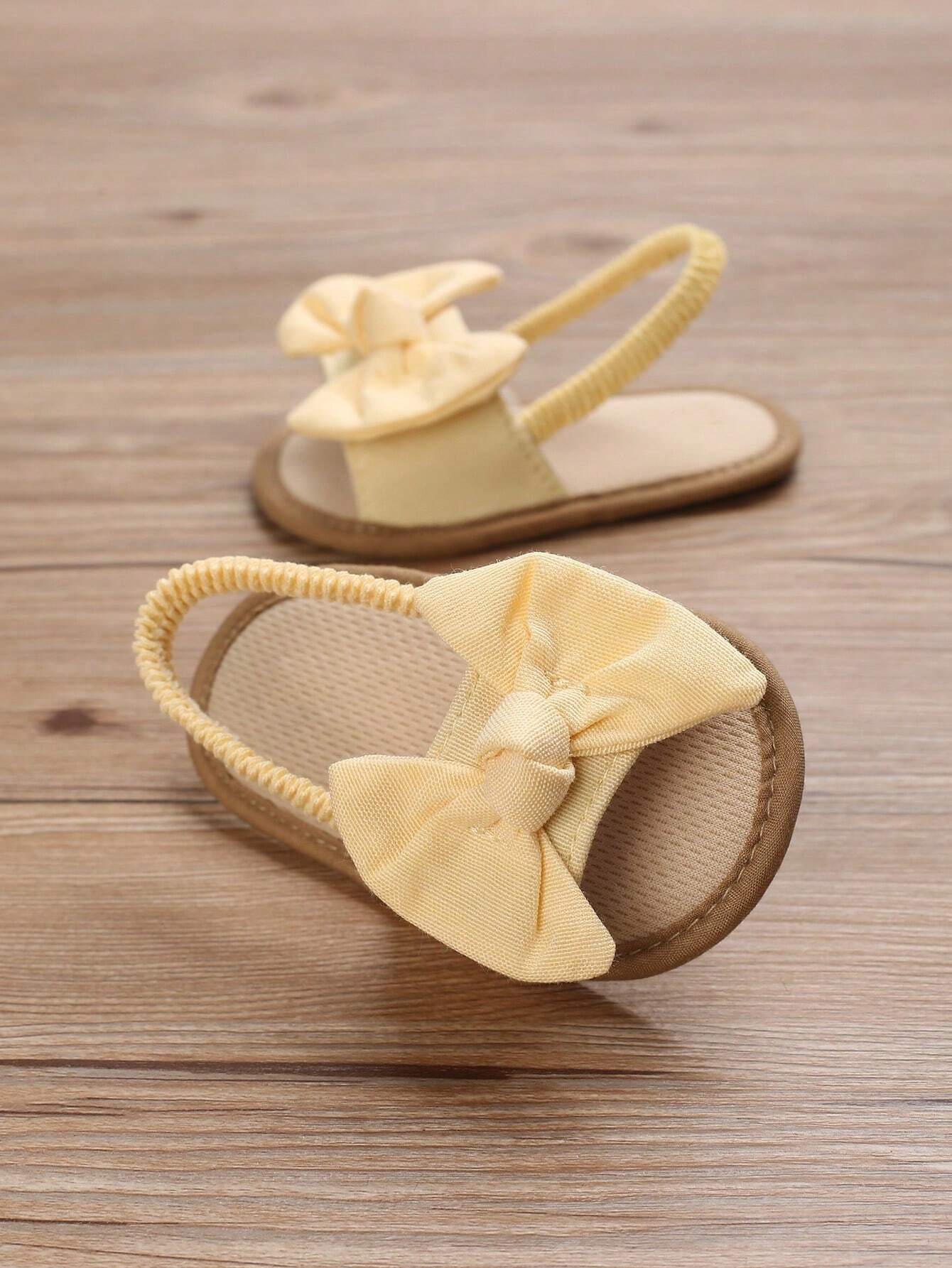 Buy SHEIN Summer Yellow Soft Sole Baby Sandals For Girls Aged 0-1 in Pakistan
