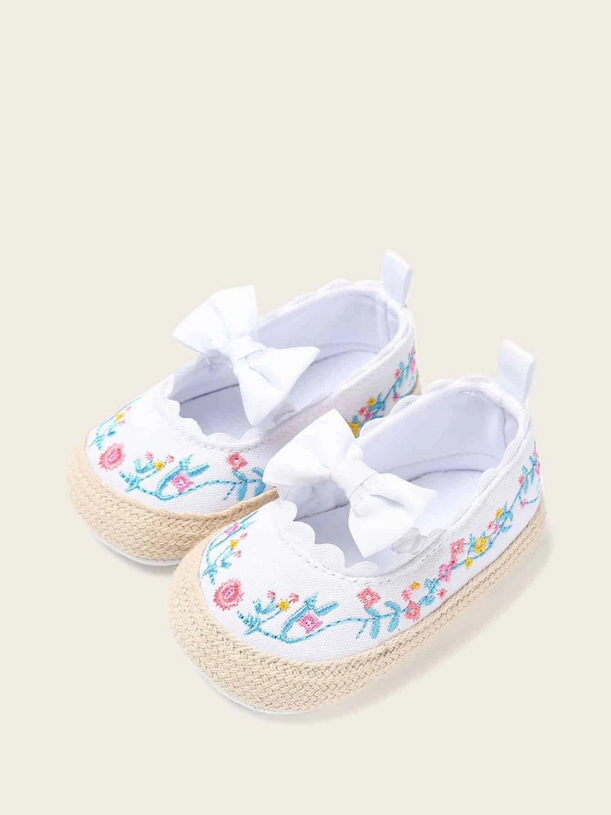 Buy SHEIN Baby Girls Floral Embroidered Flats in Pakistan