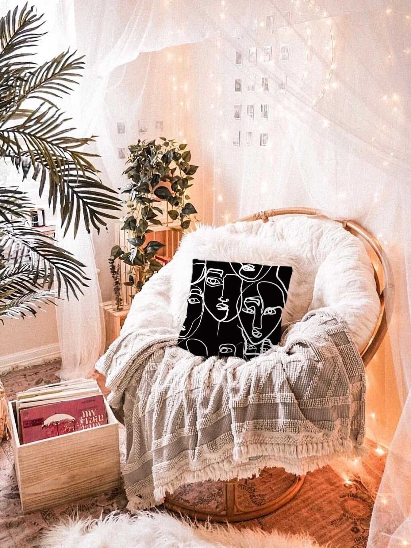 Buy Shein Abstract Figure Graphic Cushion Cover Without Filler in Pakistan