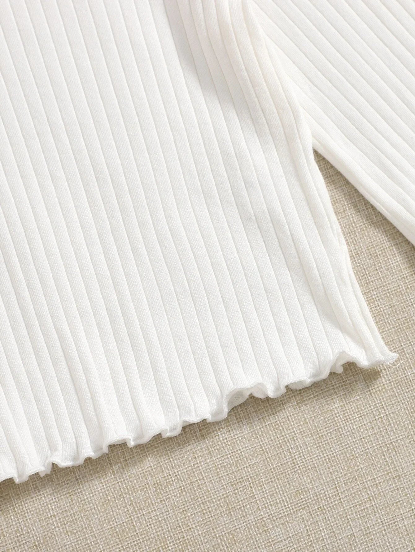 Buy SHEIN EZwear Lettuce Trim Solid Top in Pakistan