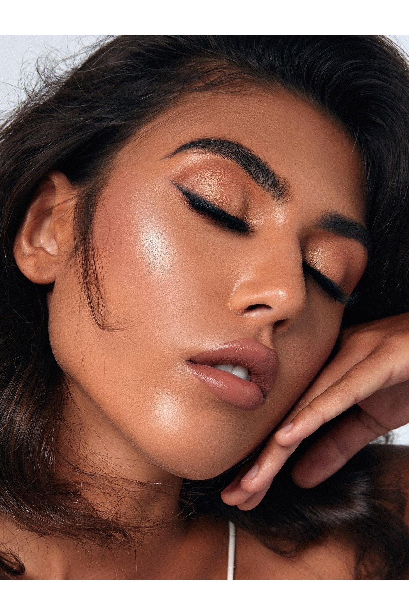 Buy SHEGLAM Glam 101 Hybrid Highlighter & Blush Duo - Seville in Pakistan