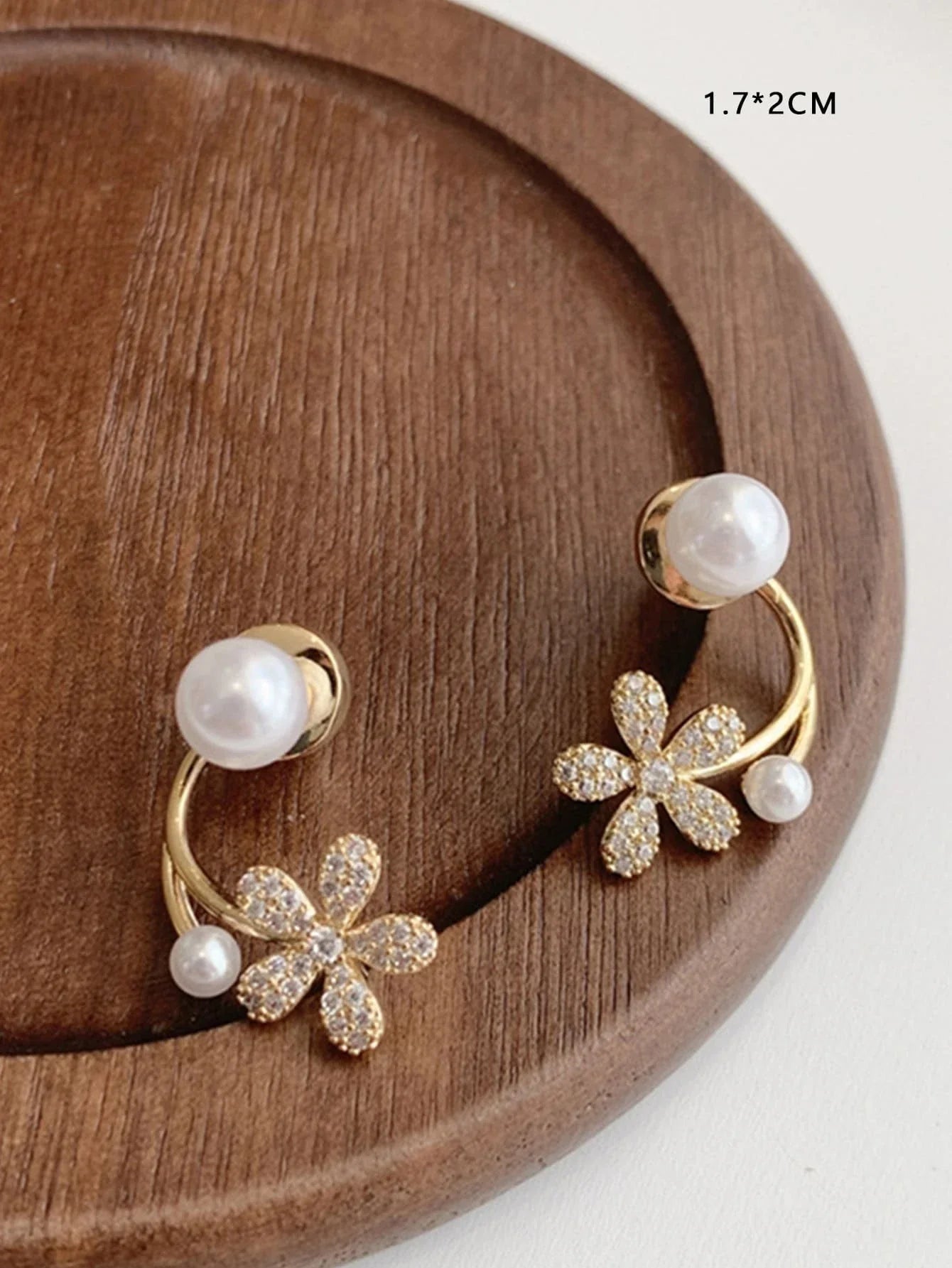 Buy Shein Flower & Faux Pearl Decor Earring Jackets in Pakistan