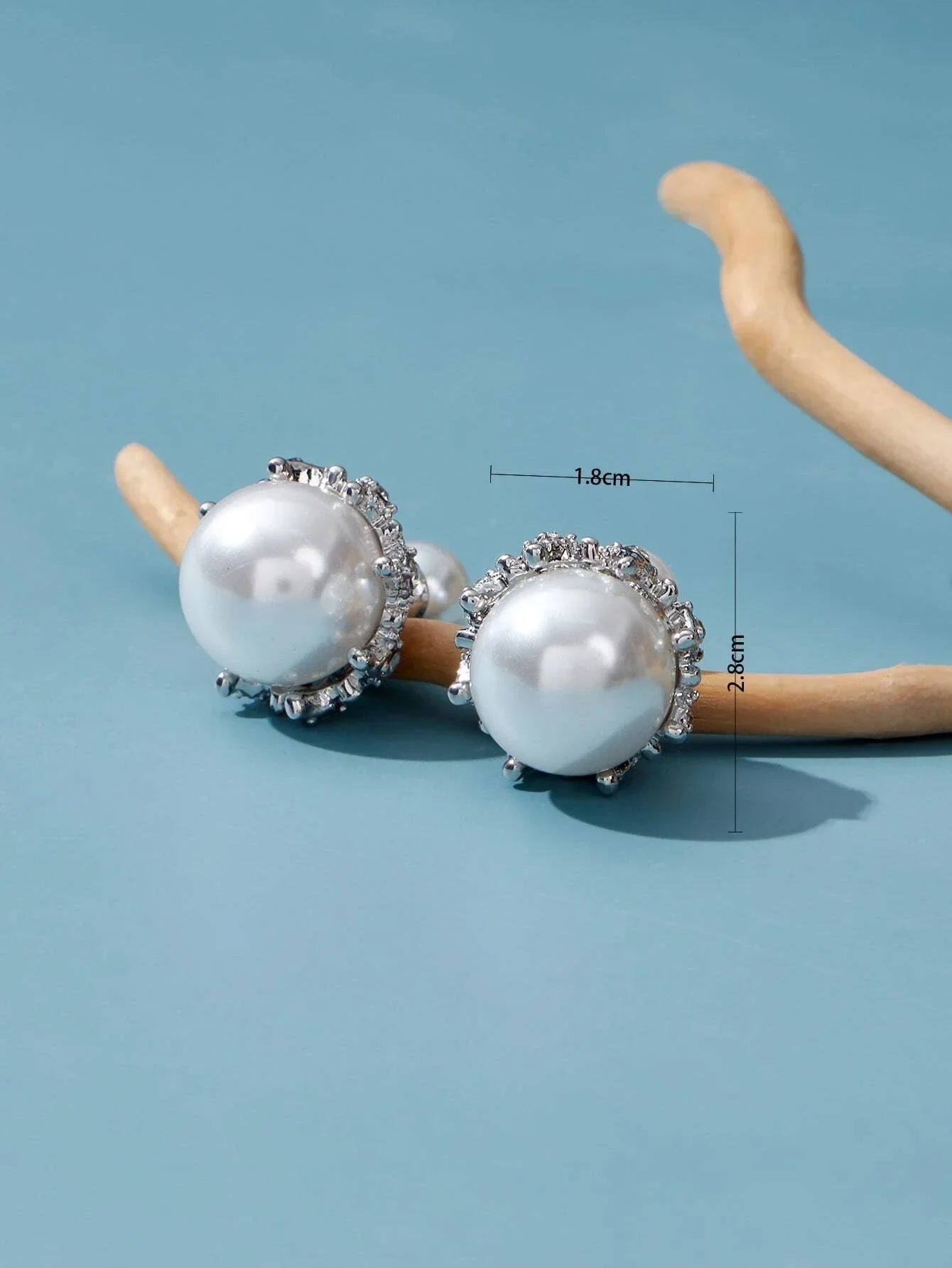Buy Shein Faux Pearl Decor Earring Jackets in Pakistan