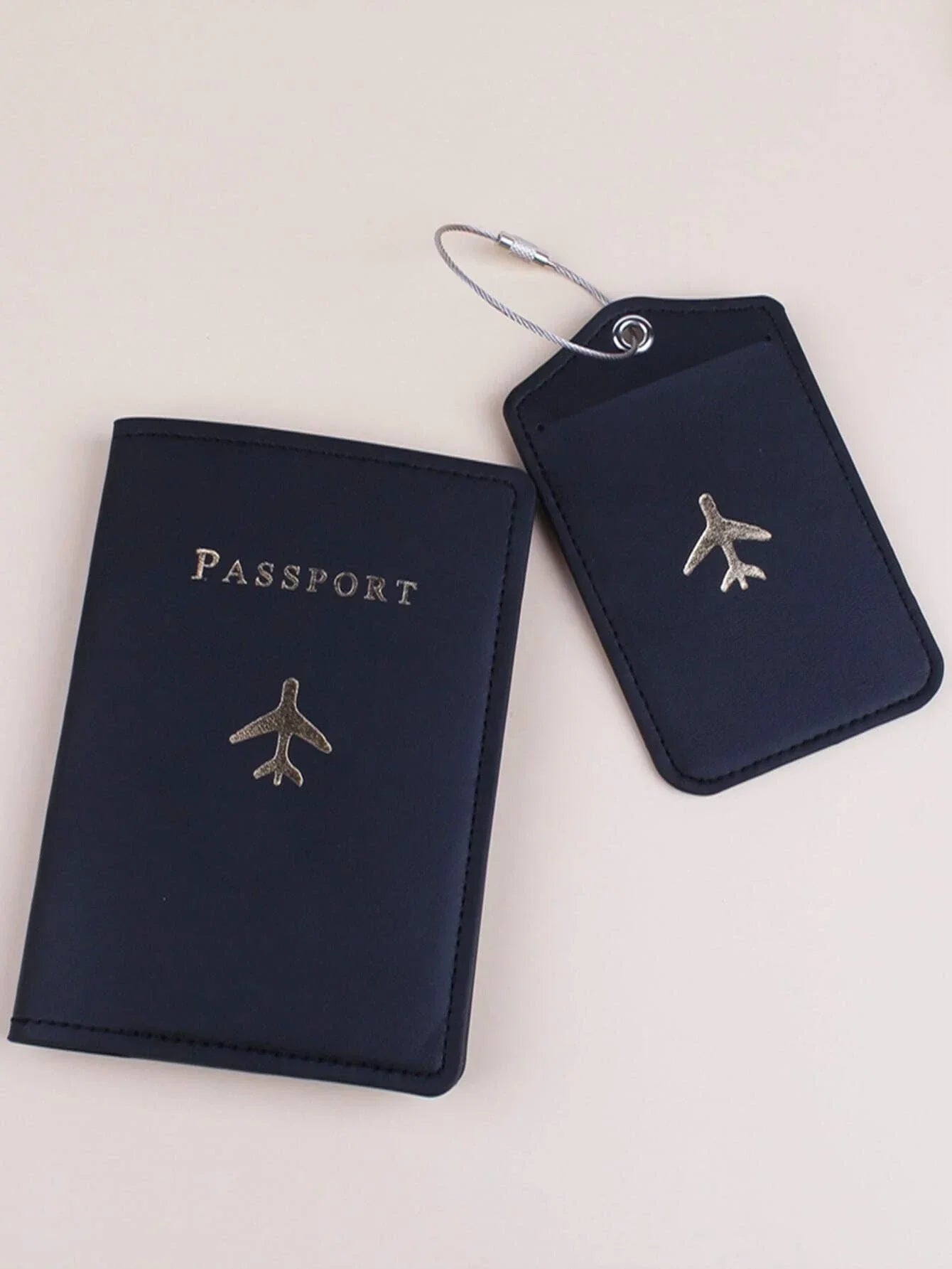 Buy Shein Metallic Airplane & Letter Graphic Passport Case & Luggage Tag in Pakistan