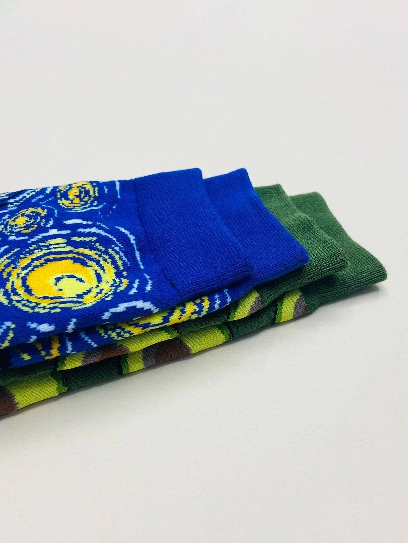 Buy Shein 2pairs Fruit Pattern Crew Socks in Pakistan