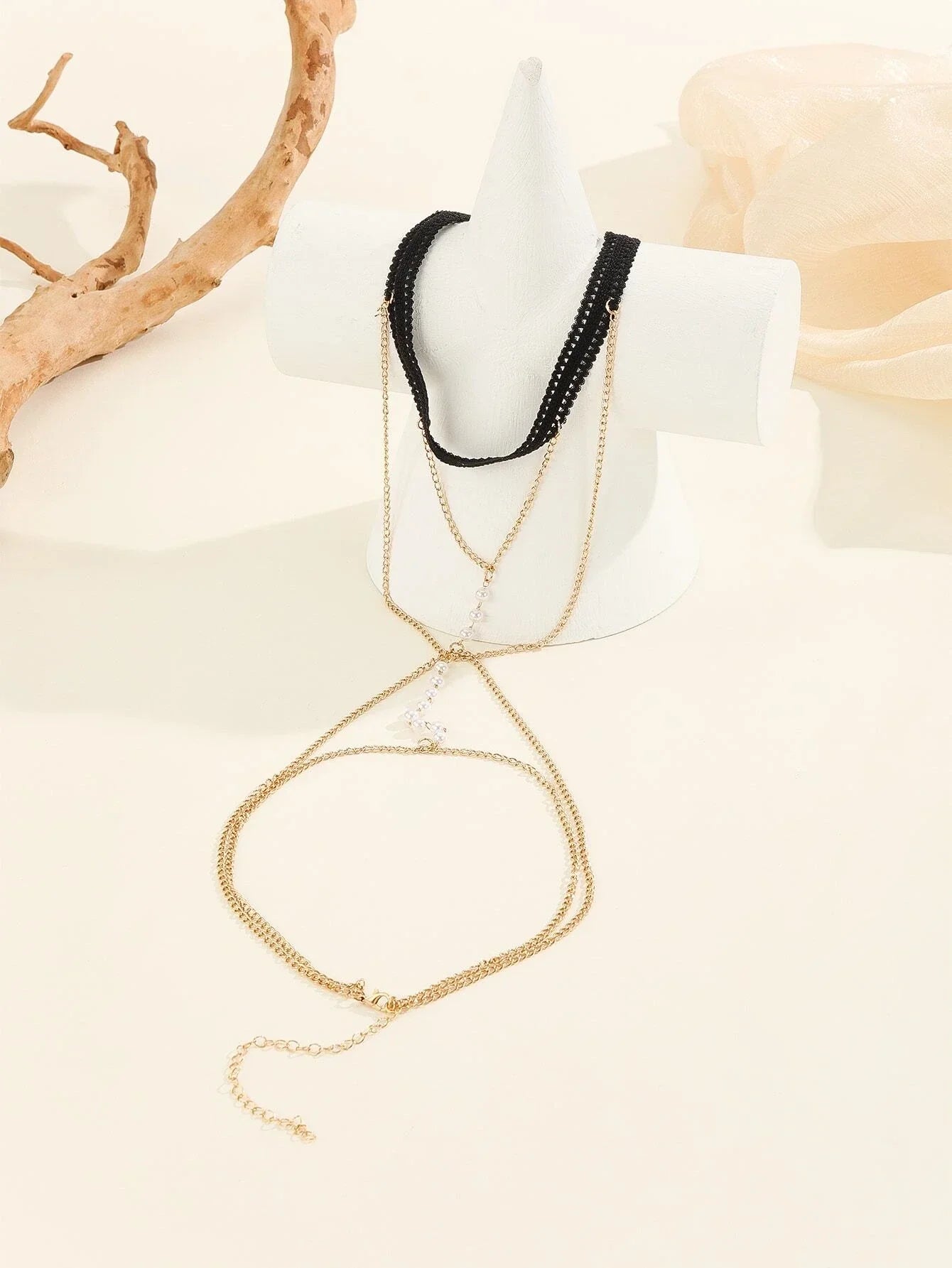 Buy SHEIN Faux Pearl Decor Thigh Chain in Pakistan