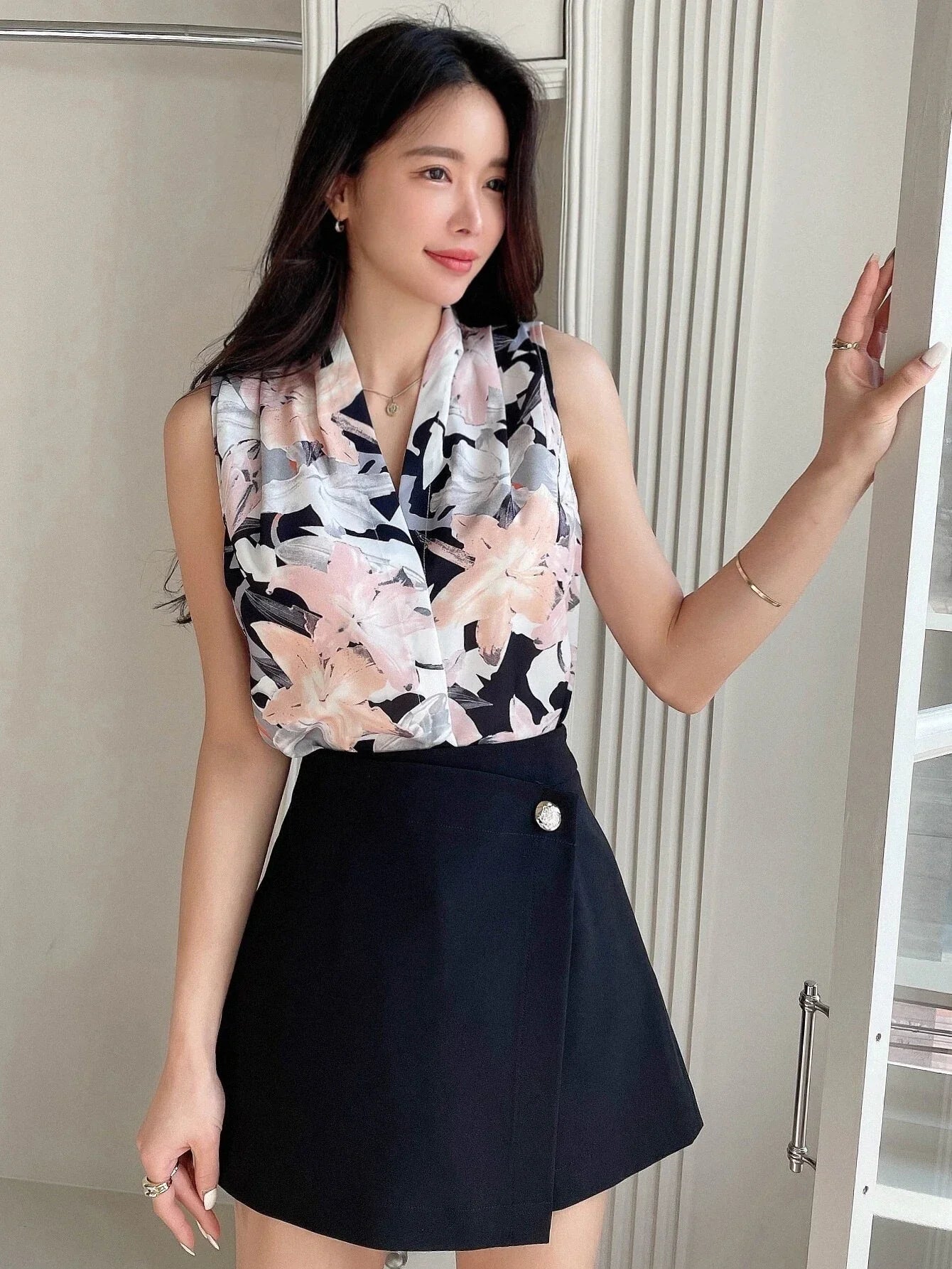 Buy Shein Dazy Floral Print Sleeveless Blouse in Pakistan