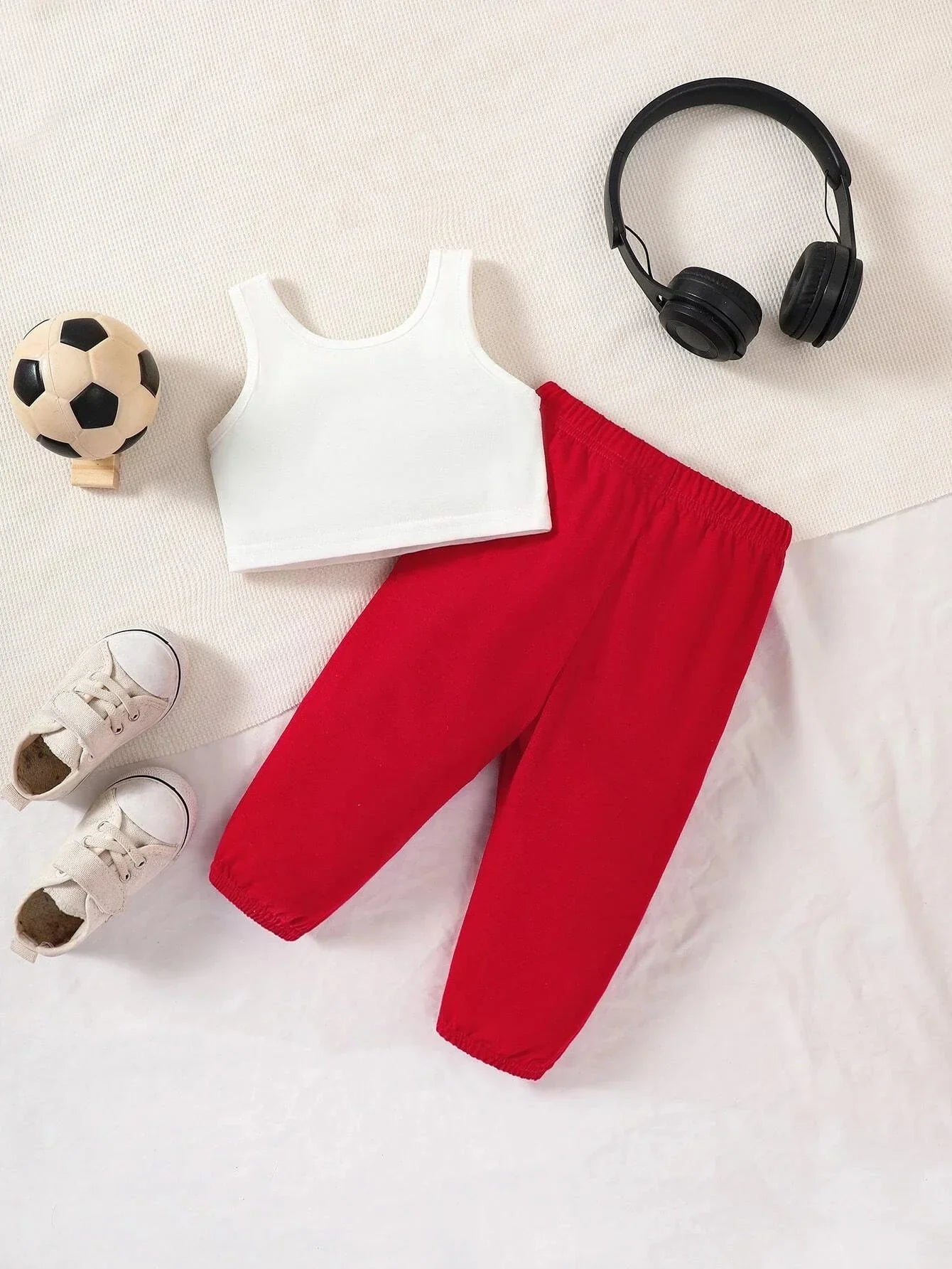 Buy SHEIN Baby Letter Graphic Tank Top & Sweatpants in Pakistan