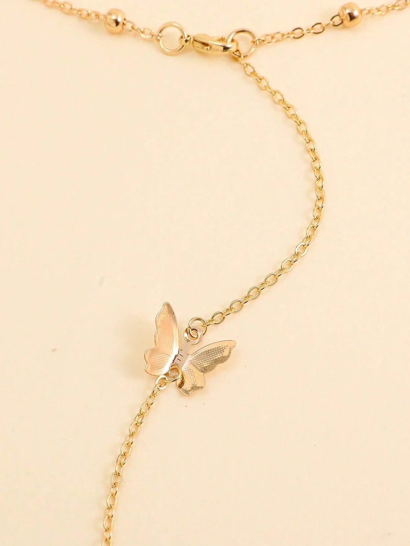 Buy SHEIN 1pc Fashionable Butterfly Charm Back Necklace For Women For Daily Decoration in Pakistan