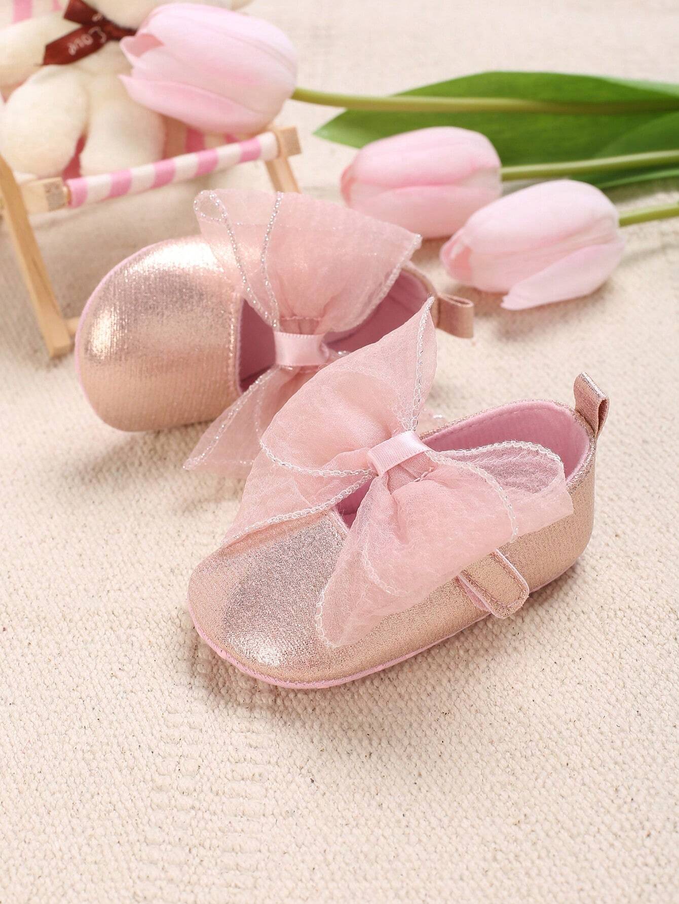 Buy SHEIN Baby Girls Bow Decor Flats For Spring & Fall in Pakistan
