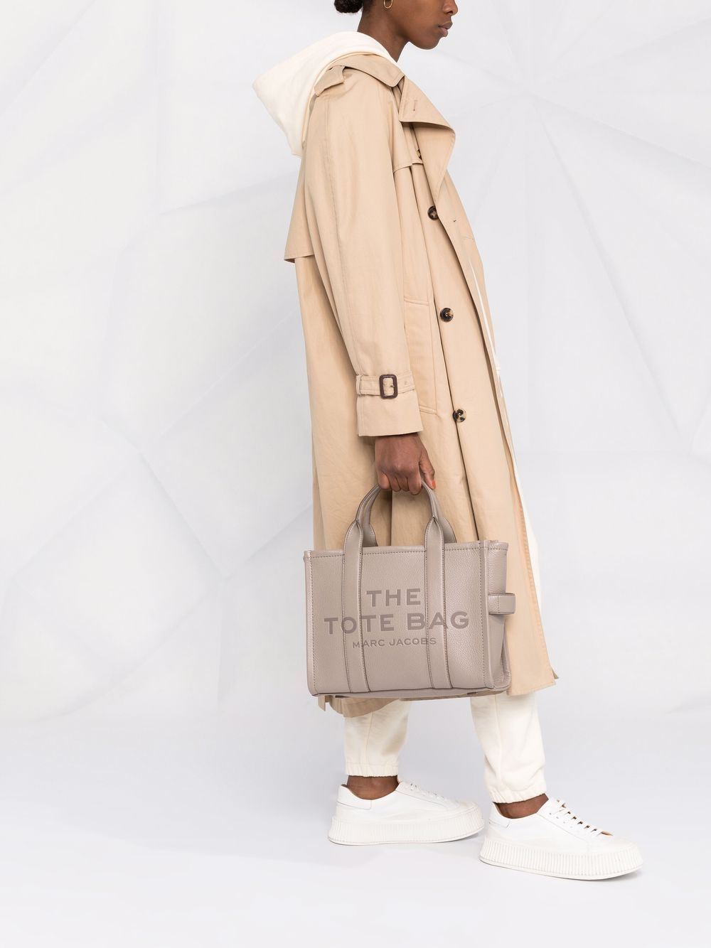 Buy Marc Jacobs The Tote Bag Medium in Pakistan