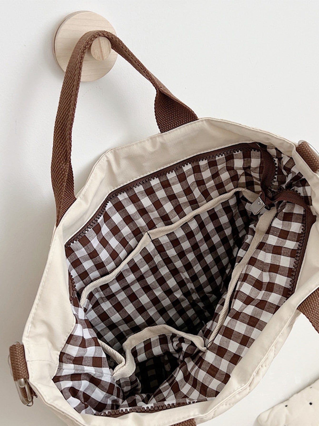 Buy SHEIN 1pc Quilted Embroidered Portable Maternity Travel Bag in Pakistan