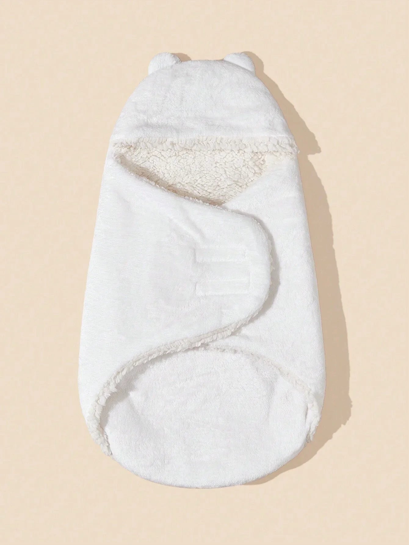 Buy SHEIN 1pc Unisex Baby Plush Fleece Swaddle Plus Fleece Blanket Love Valentine in Pakistan