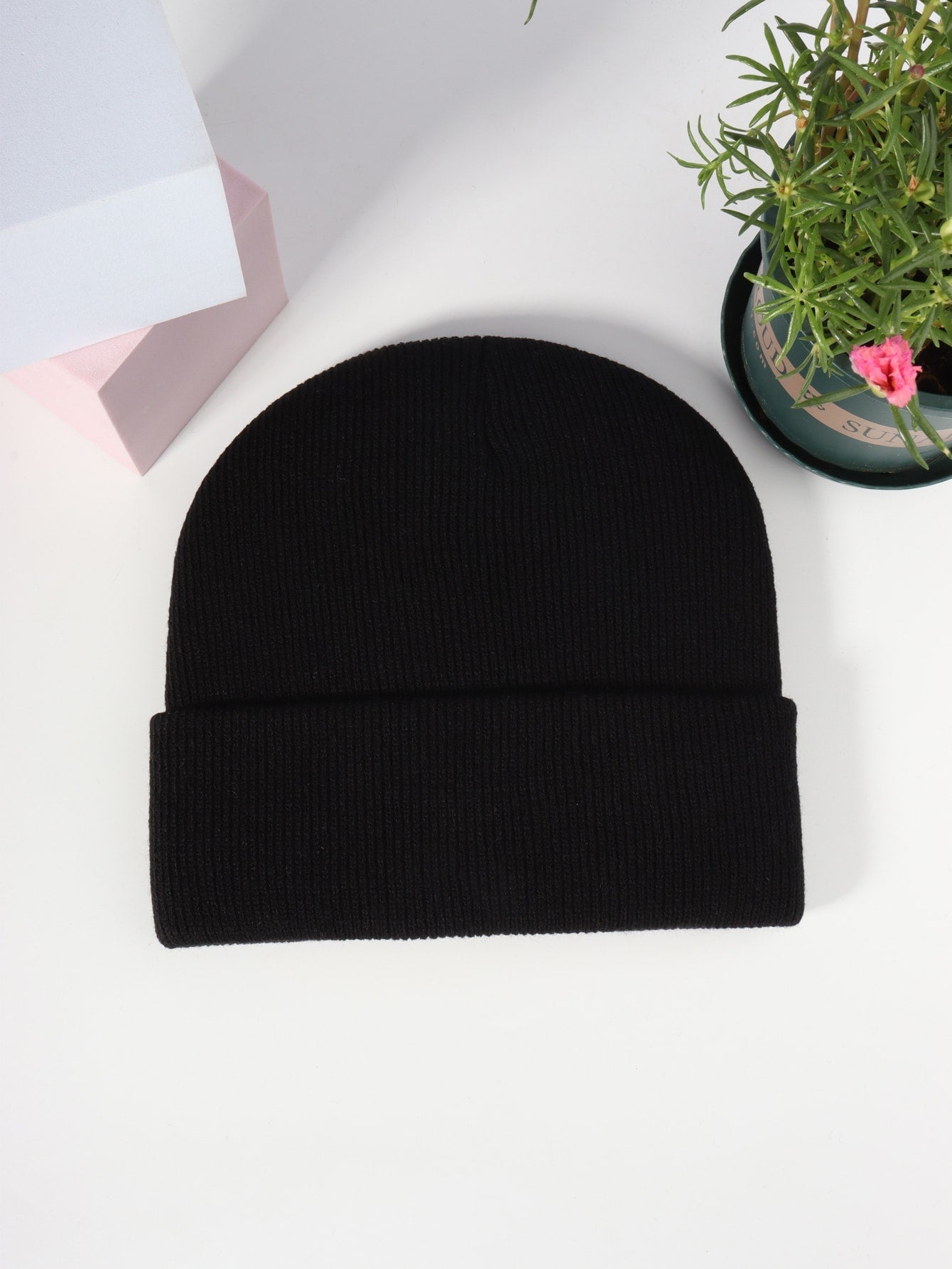 Buy SHEIN 1pc Women's Low-key Warm Knitted Hat in Pakistan