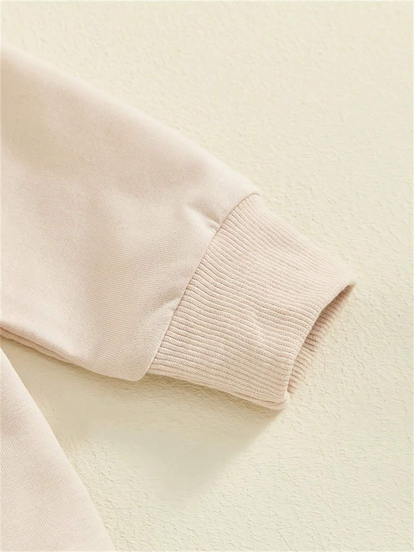 Buy SHEIN 2pcs Baby Boy "Mom's Little Man" Letter Print Long Sleeve Sweatshirt And Pants Sports Suit in Pakistan