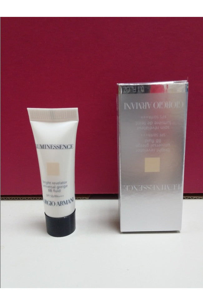 Buy Giorgio Armani Luminessence Bright Revelator Universal Greige BB Fluid - 3ml in Pakistan