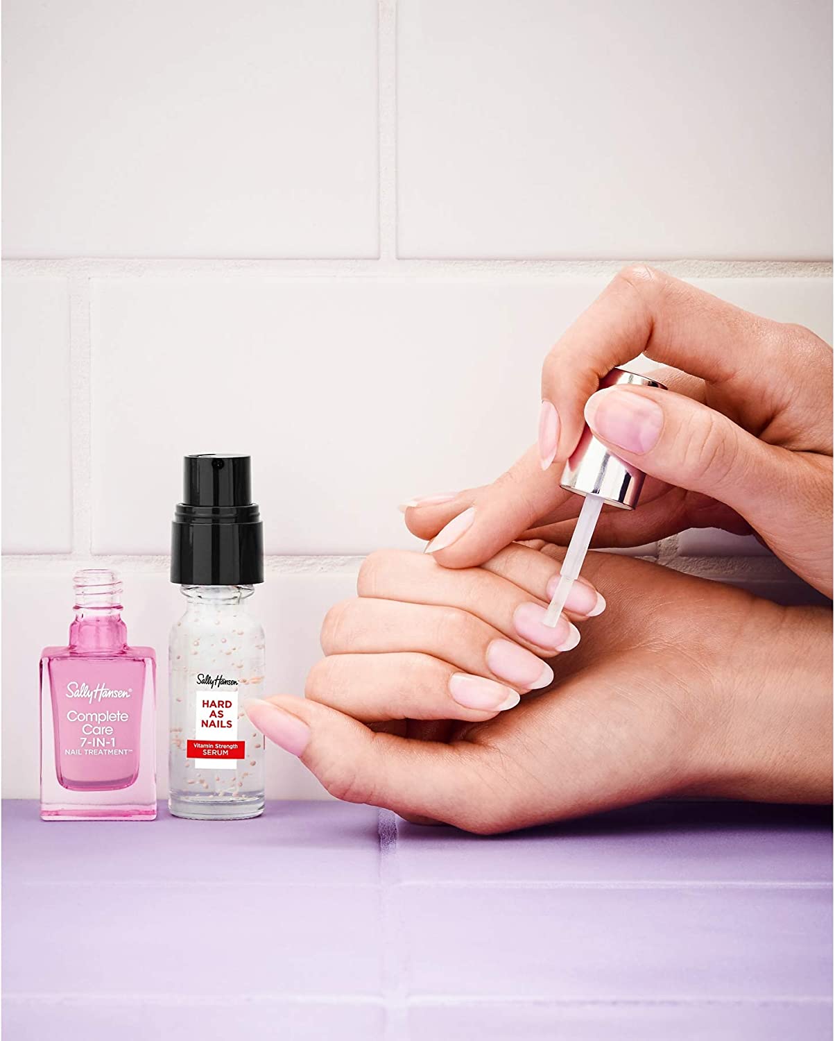 Buy Sally Hansen Complete Care 7 in 1 Nail Treatment - 13.3ml in Pakistan