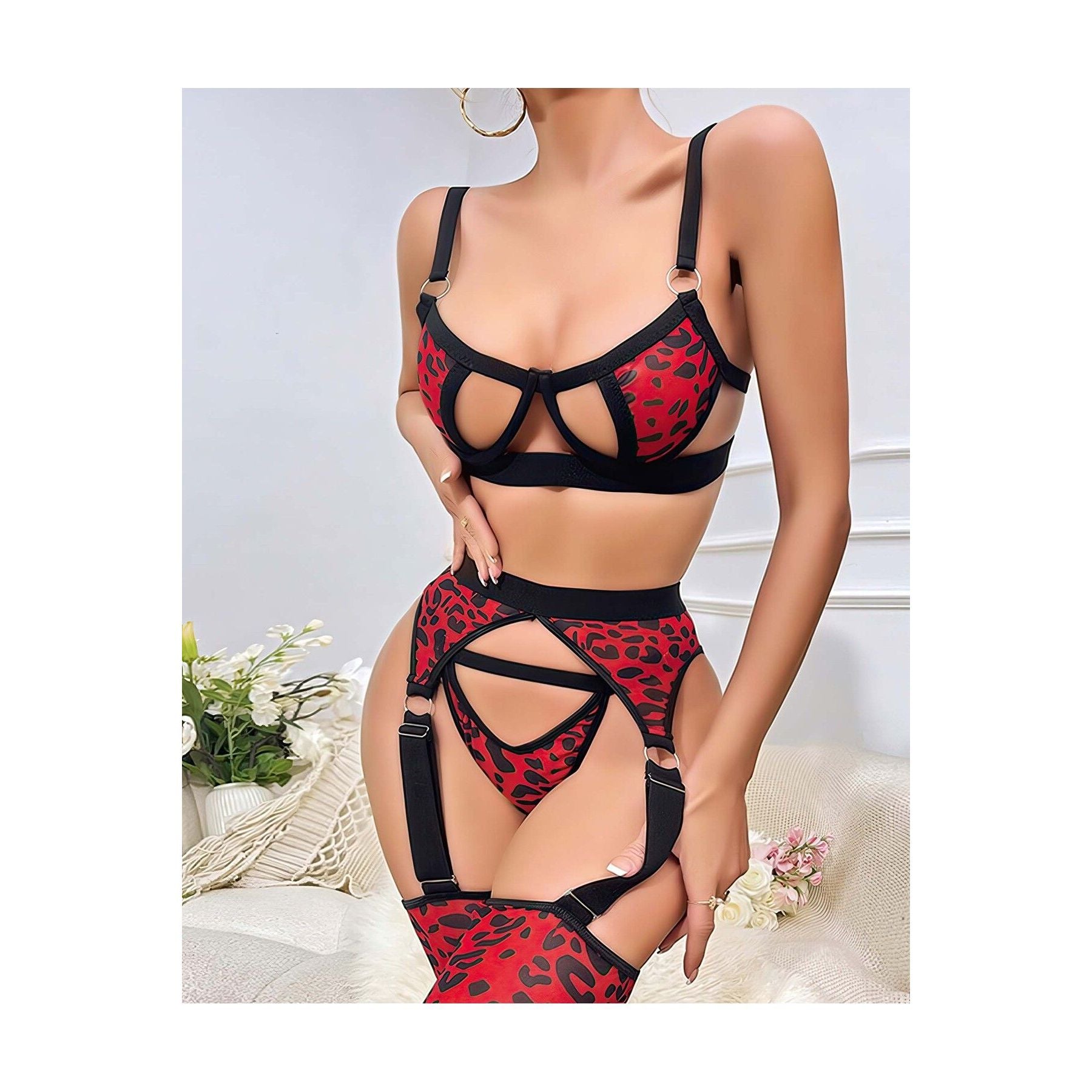 Buy Garter Set - Savage Allure in Pakistan