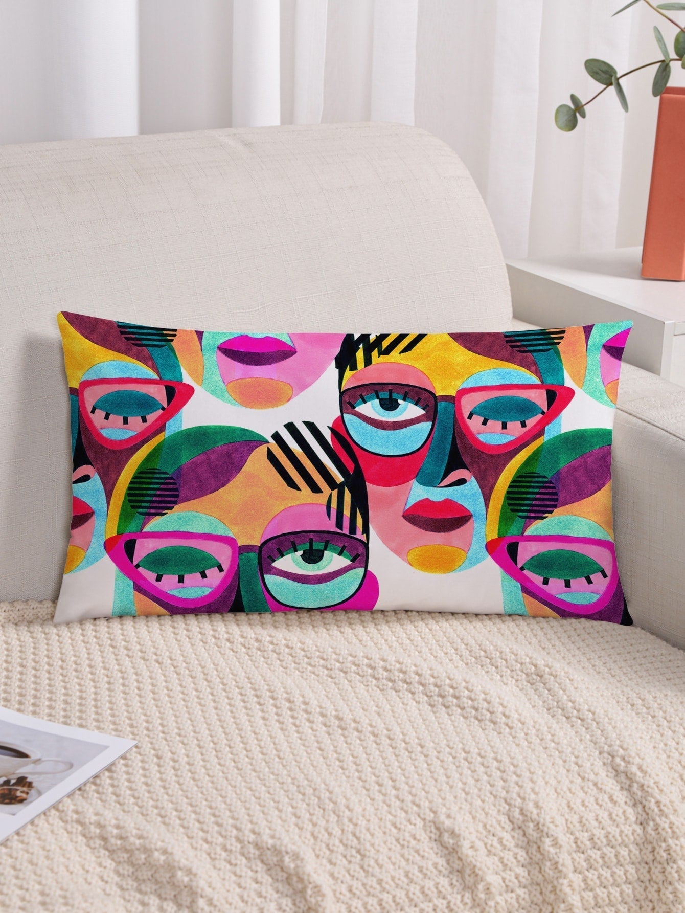 Buy SHEIN Abstract Figure Graphic Cushion Cover Without Filler, Modern Fabric Decorative Square Cushion Cover For Bed, Sofa in Pakistan