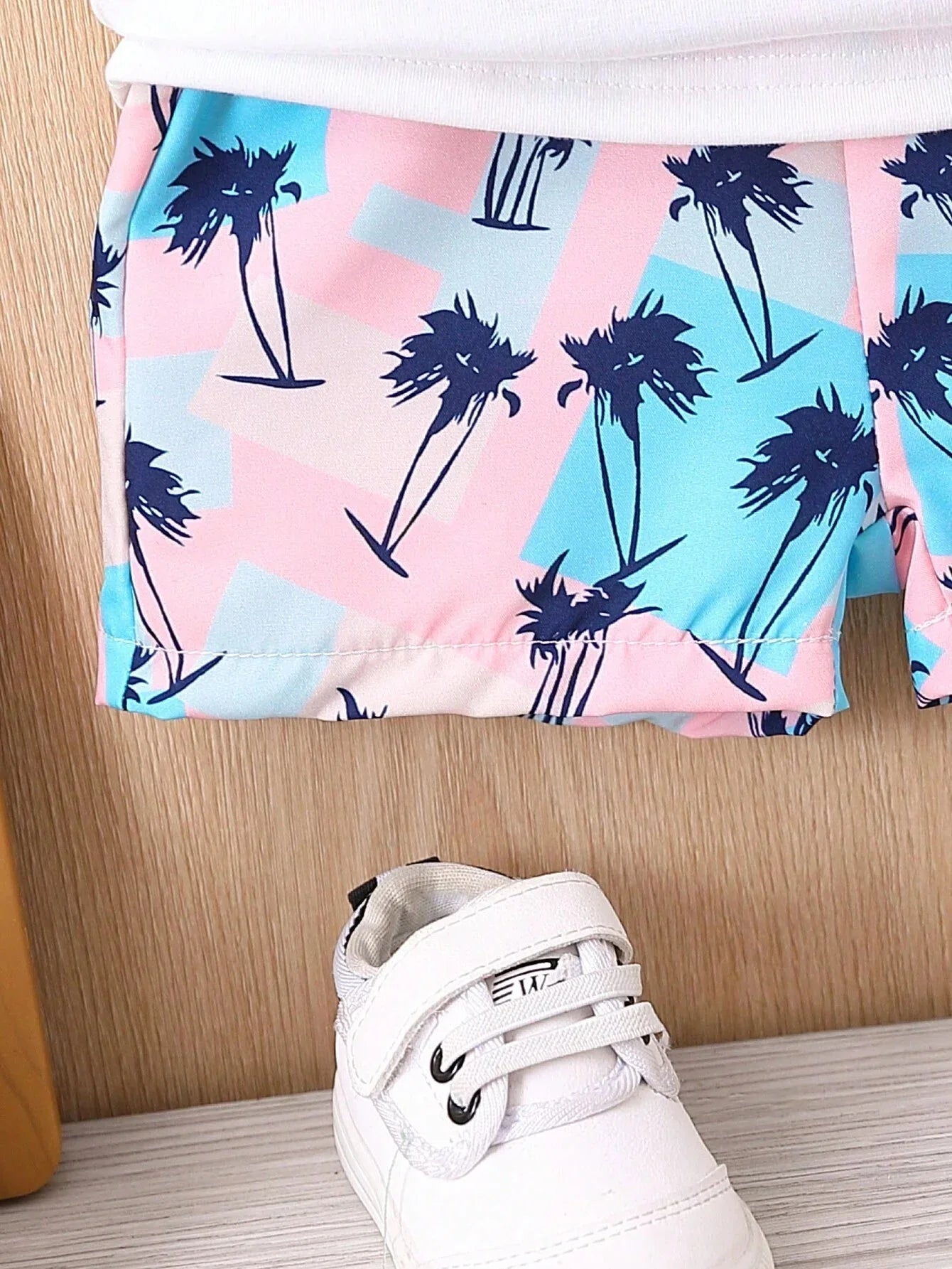 Buy SHEIN Baby Boy Coconut Tree Print Tank Top & Shorts in Pakistan