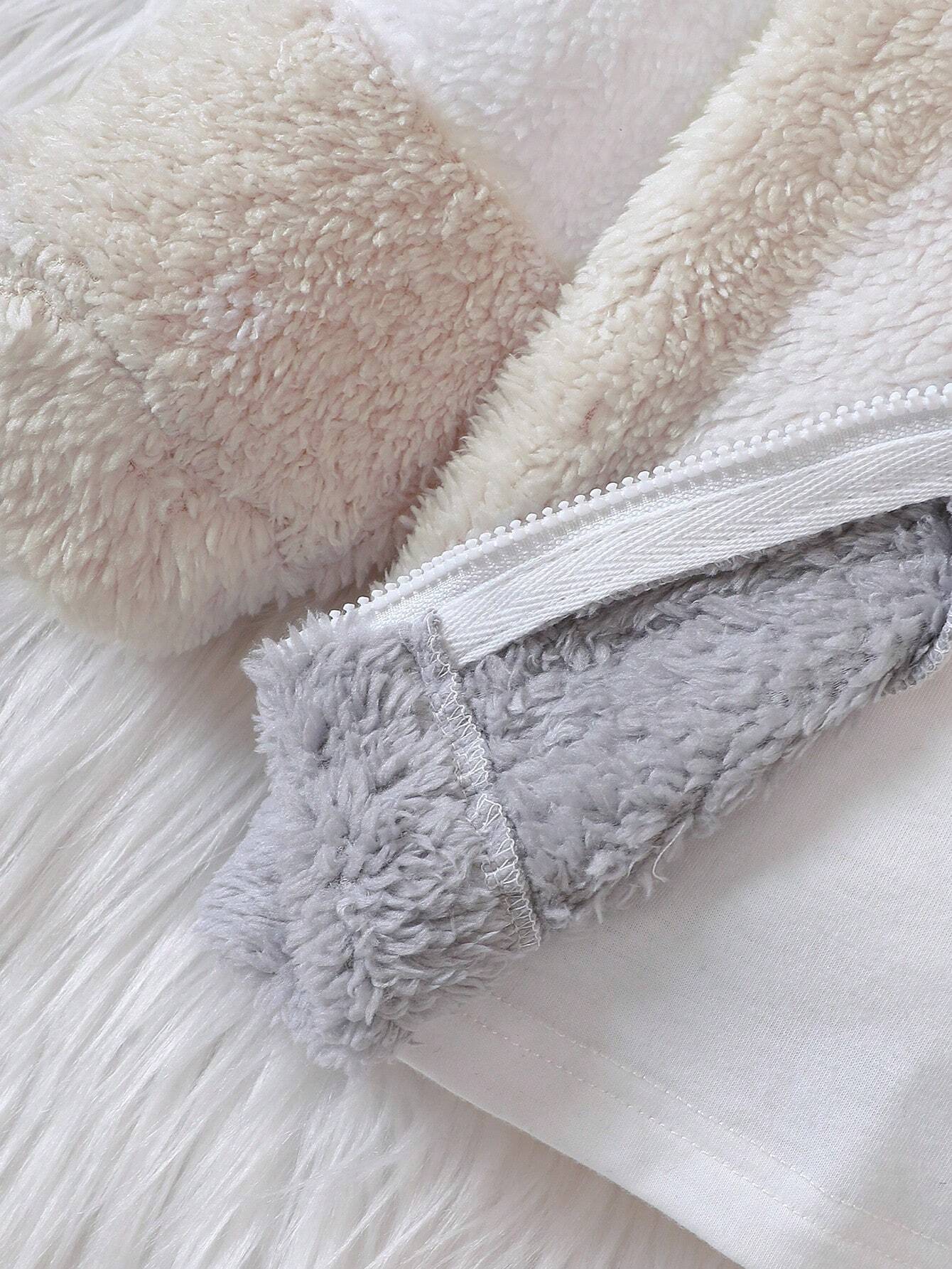 Buy SHEIN Baby Boy Reversible Fleece Grey Patchwork Zipper Jacket , Fashionable Street Style Fit For Autumn/Winter Outings, Soft Plush Fabric, Comfortable in Pakistan