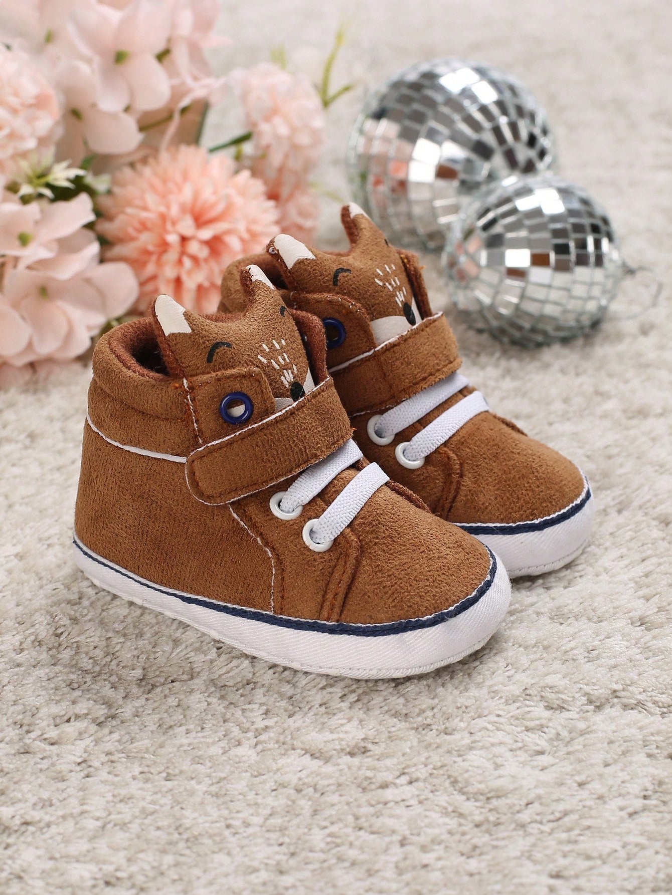 Buy SHEIN Baby Fox Decor Hook-and-loop Fastener Sneakers For Spring & Fall in Pakistan
