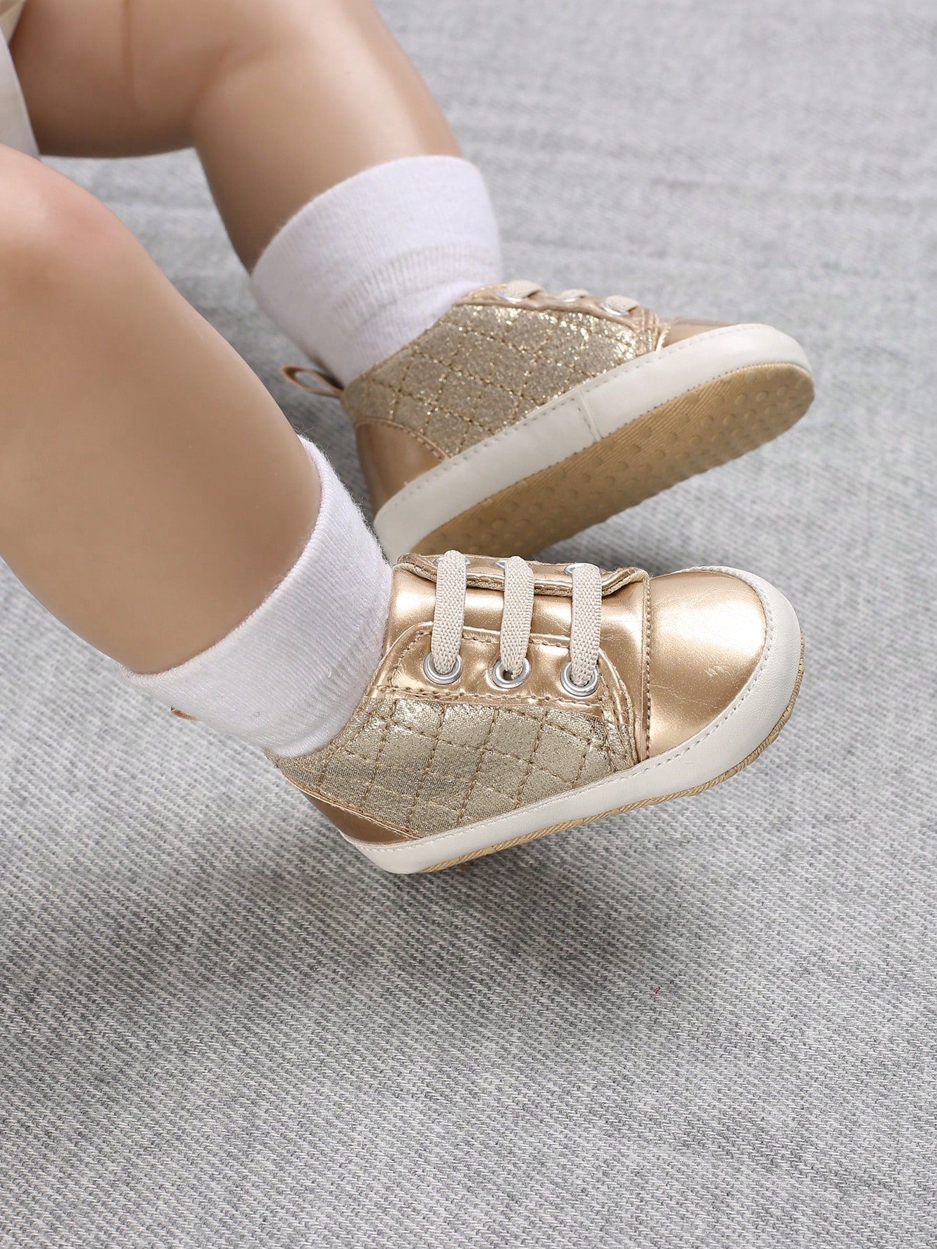 Buy SHEIN Baby Girls Lace Up Plaid Embossed Skate Shoes For Outdoor in Pakistan