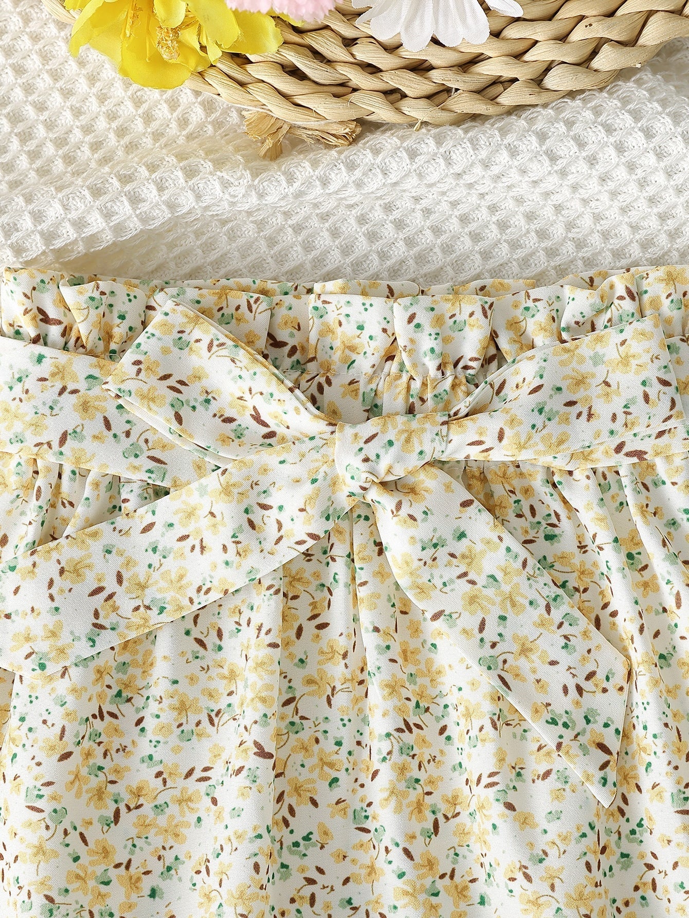 Buy SHEIN Baby Hanky Hem Cami Top & Ditsy Floral Print Paperbag Waist Belted Skirt in Pakistan