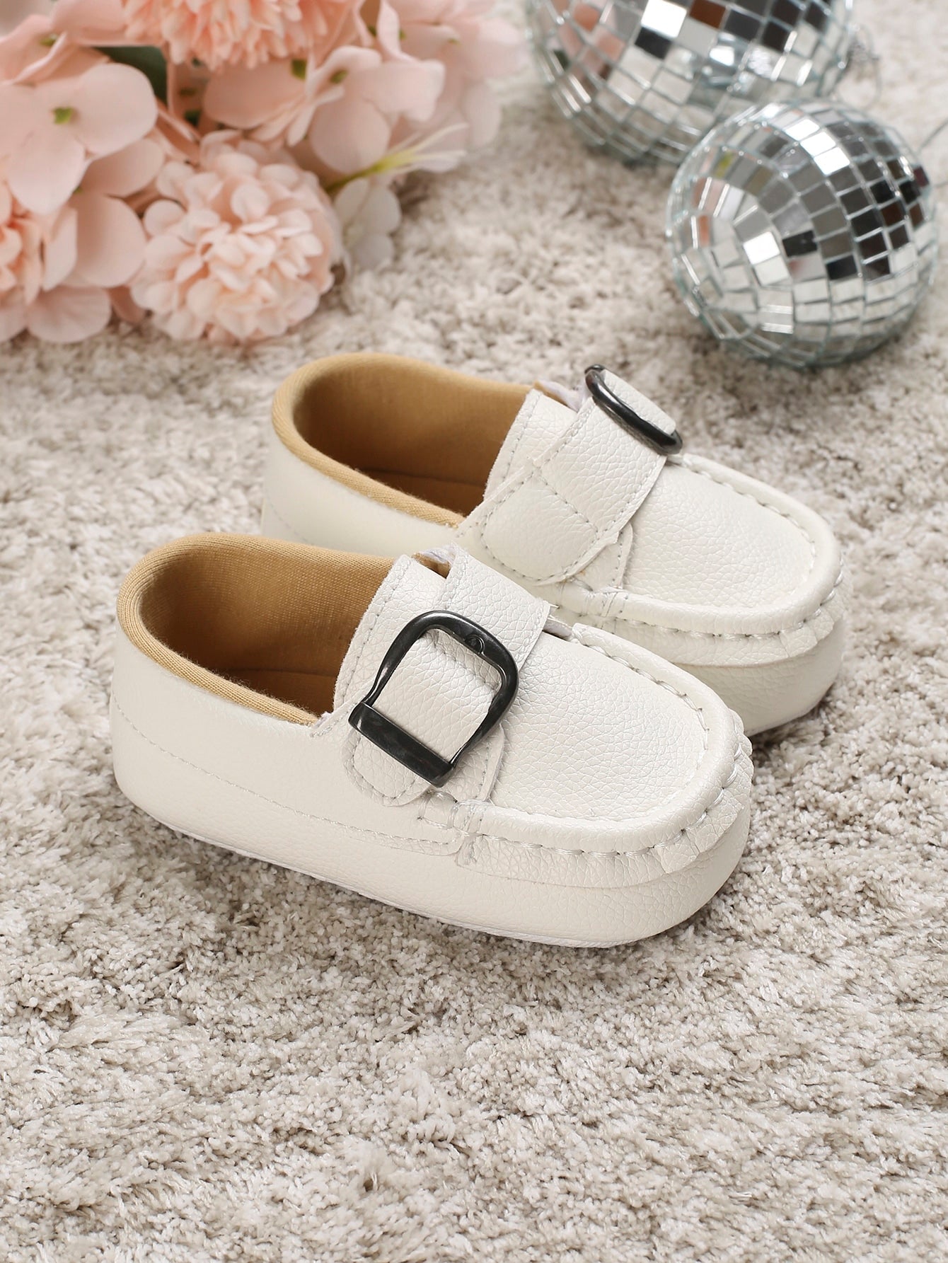 Buy SHEIN Baby Metal Decor Litchi Embossed Buckle Decor Loafers in Pakistan