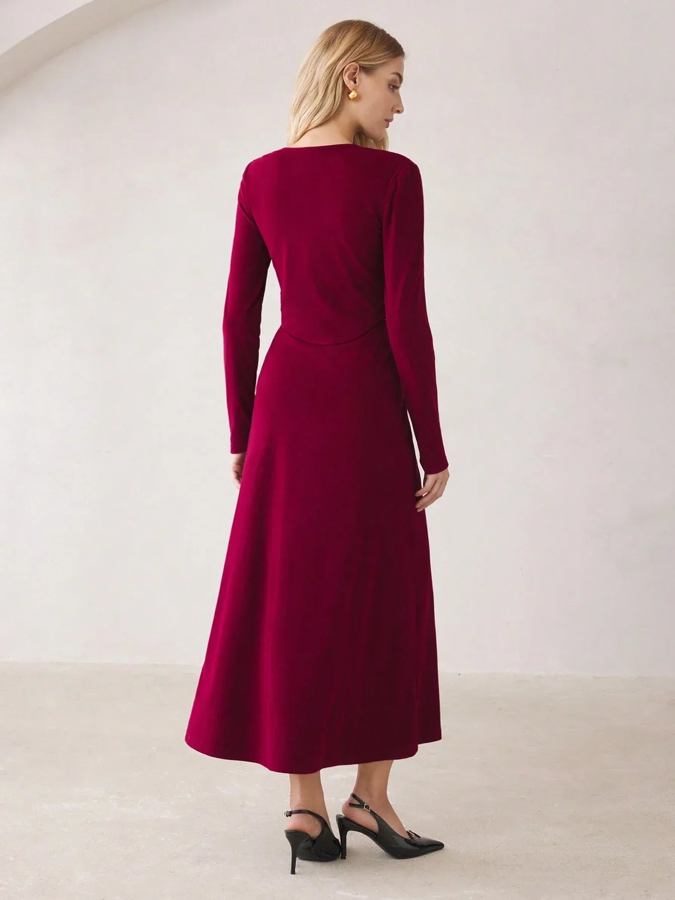 Buy SHEIN BizChic Red Set Long Sleeve T-Shirt And Maxi Skirt in Pakistan