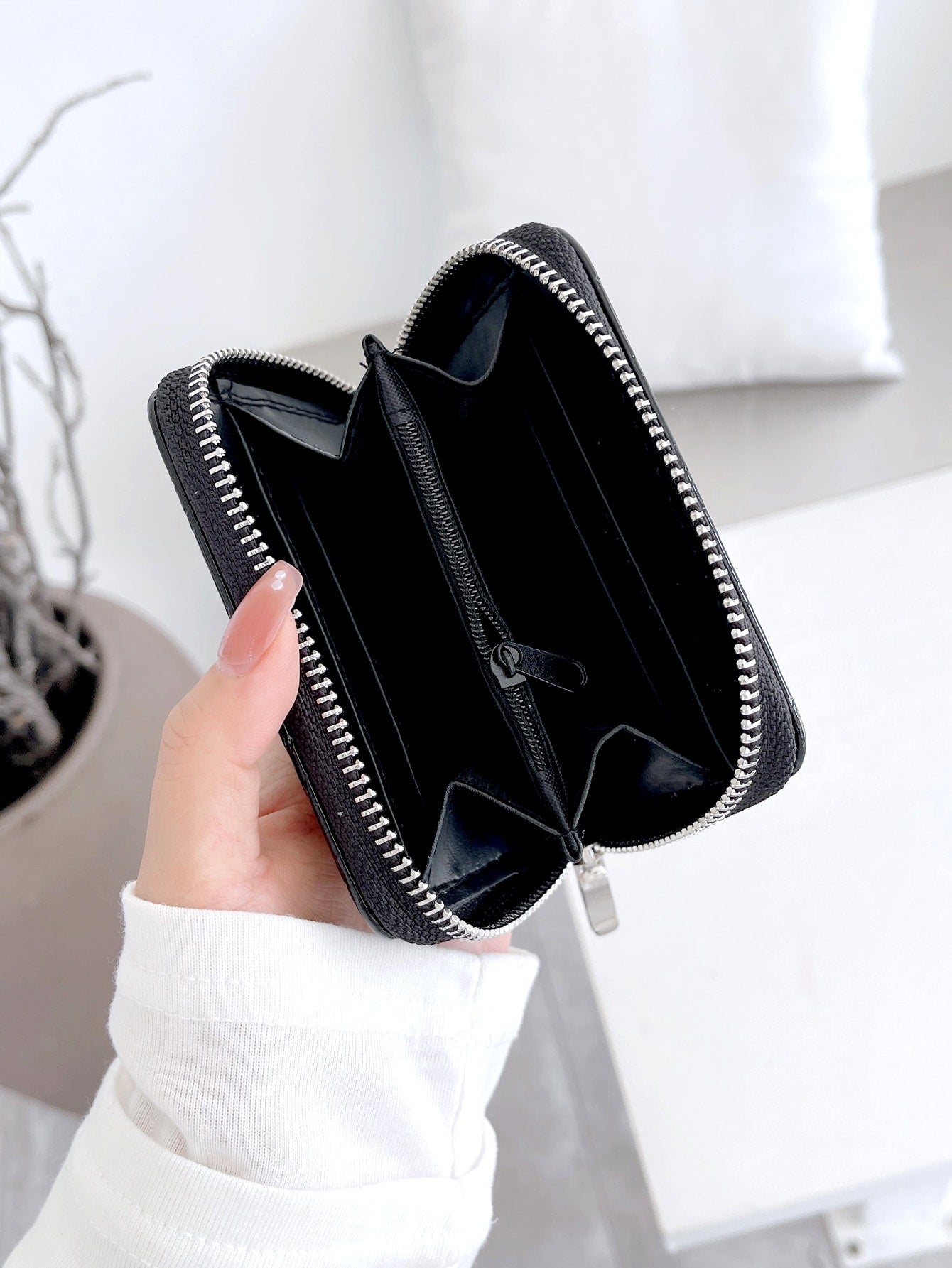 Buy SHEIN Crocodile Embossed Card Holder in Pakistan