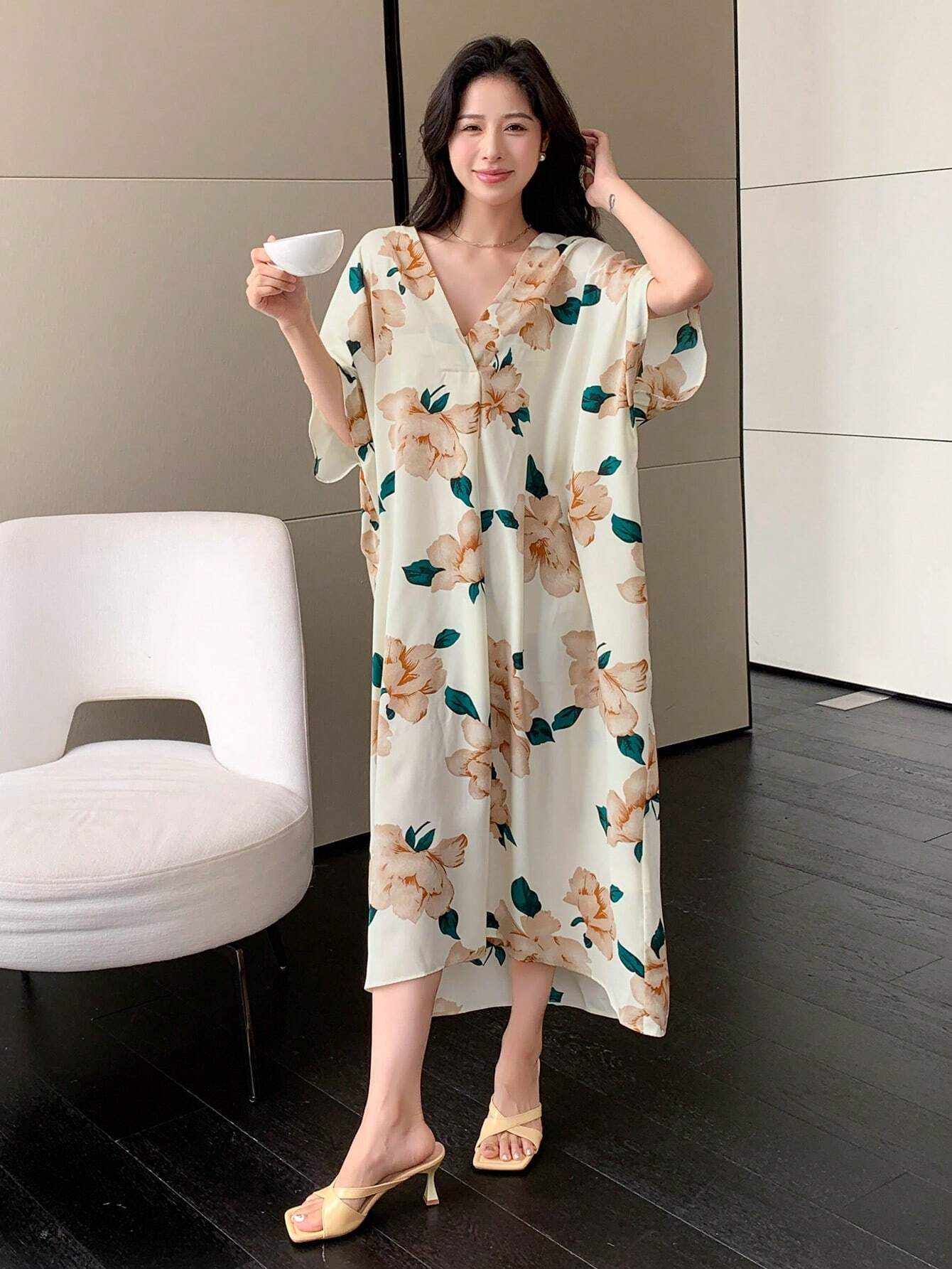 Buy DAZY Floral Print Batwing Sleeve Dress in Pakistan