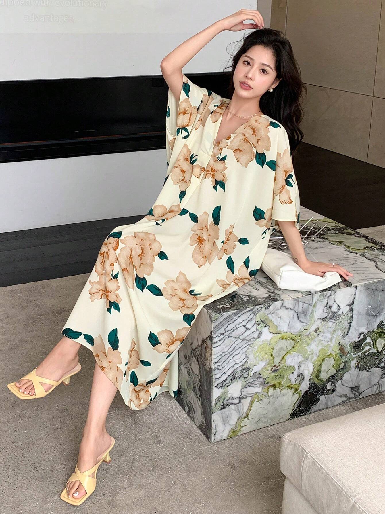 Buy DAZY Floral Print Batwing Sleeve Dress in Pakistan