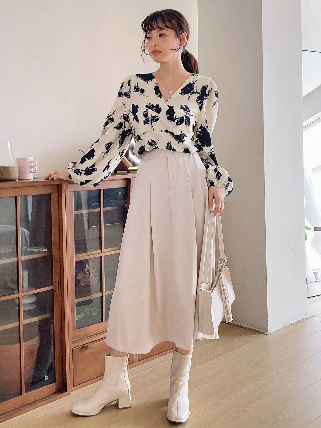 Buy SHEIN DAZY Floral Print Surplice Neck Lantern Sleeve Blouse in Pakistan